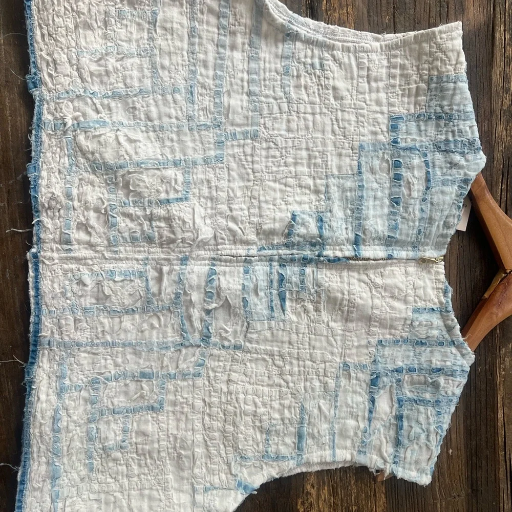 Cropped Vintage Quilt Top - Picture 4 of 7